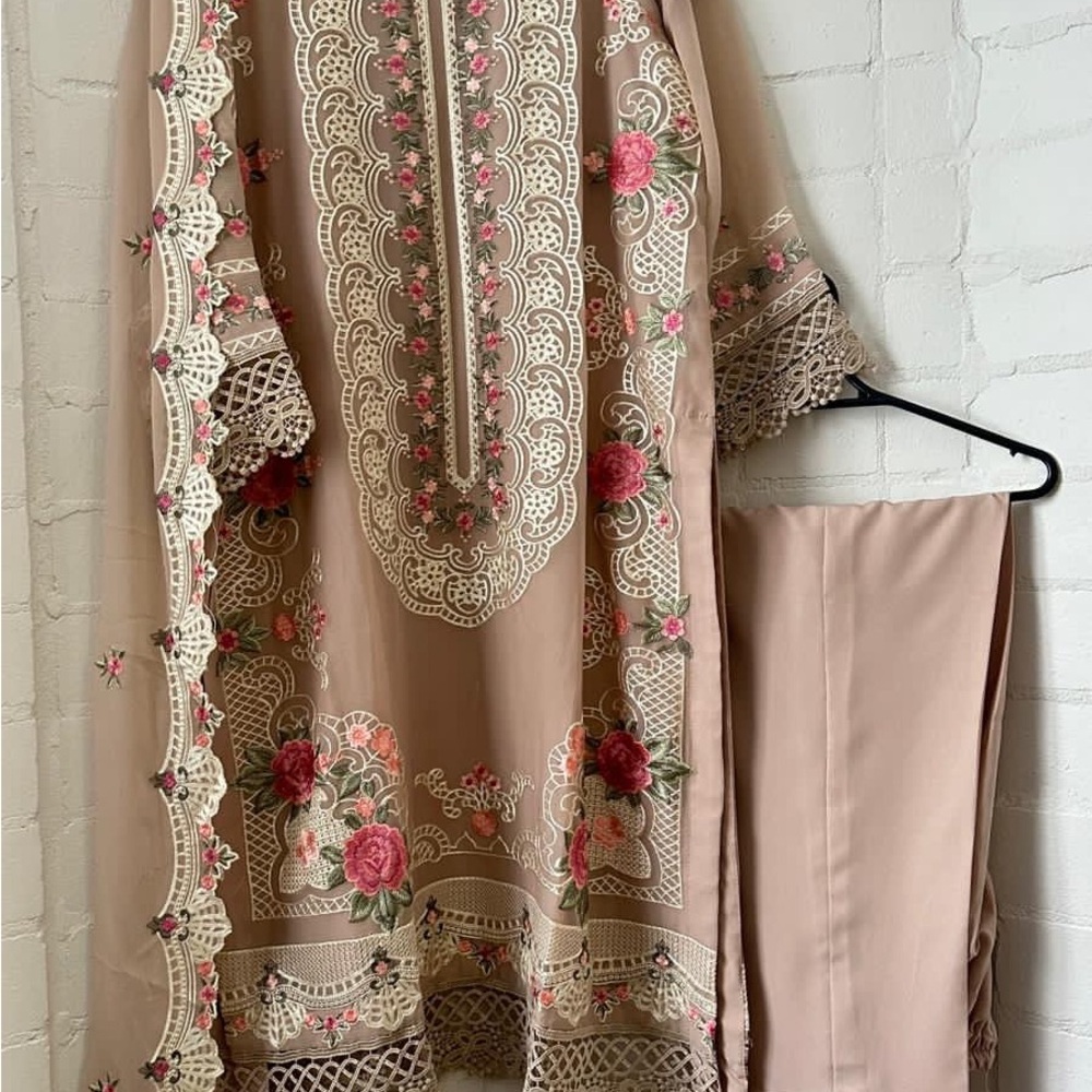 Elegant Embroidered Floral Dress with Pants